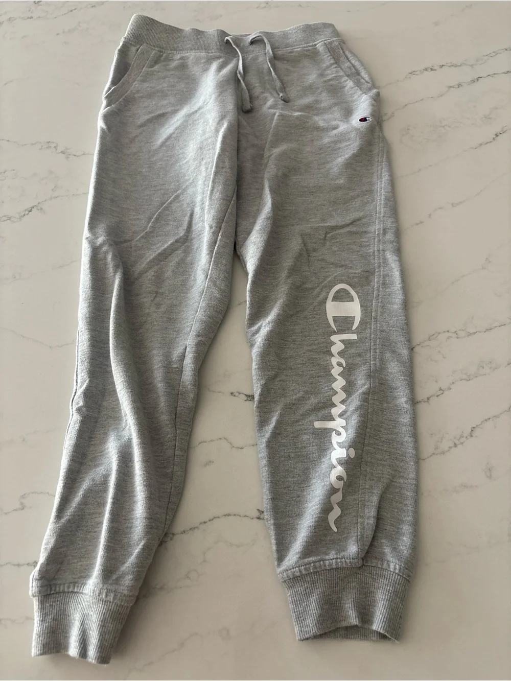 Champion soft gray